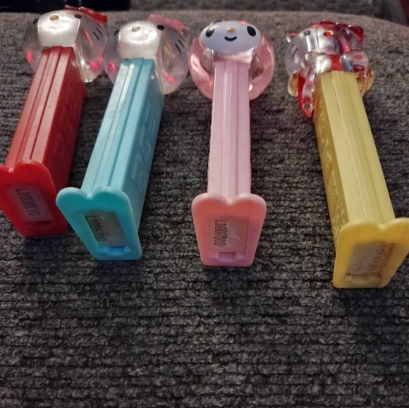 Euc Vintage Hello kitty pez dispensers - Picture 2 of 8